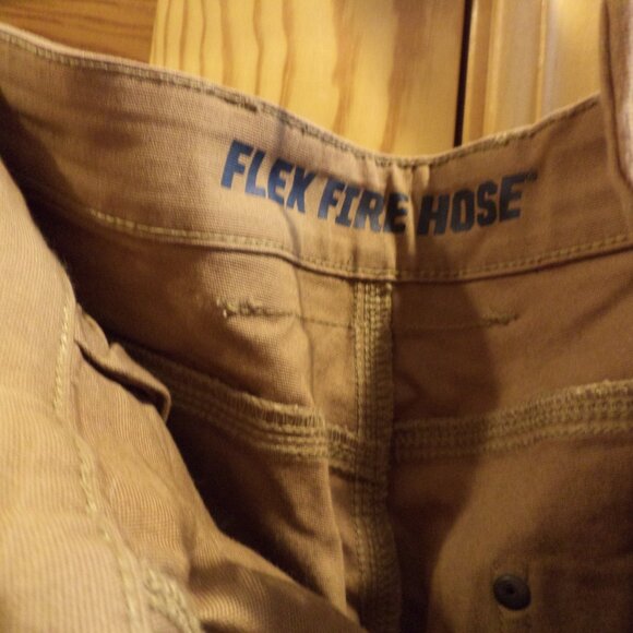 DULUTH TRADING CO. CARPENTER PANTS Style: Flex Fire Hose-Color: Khaki Size:36/32 - Picture 7 of 11